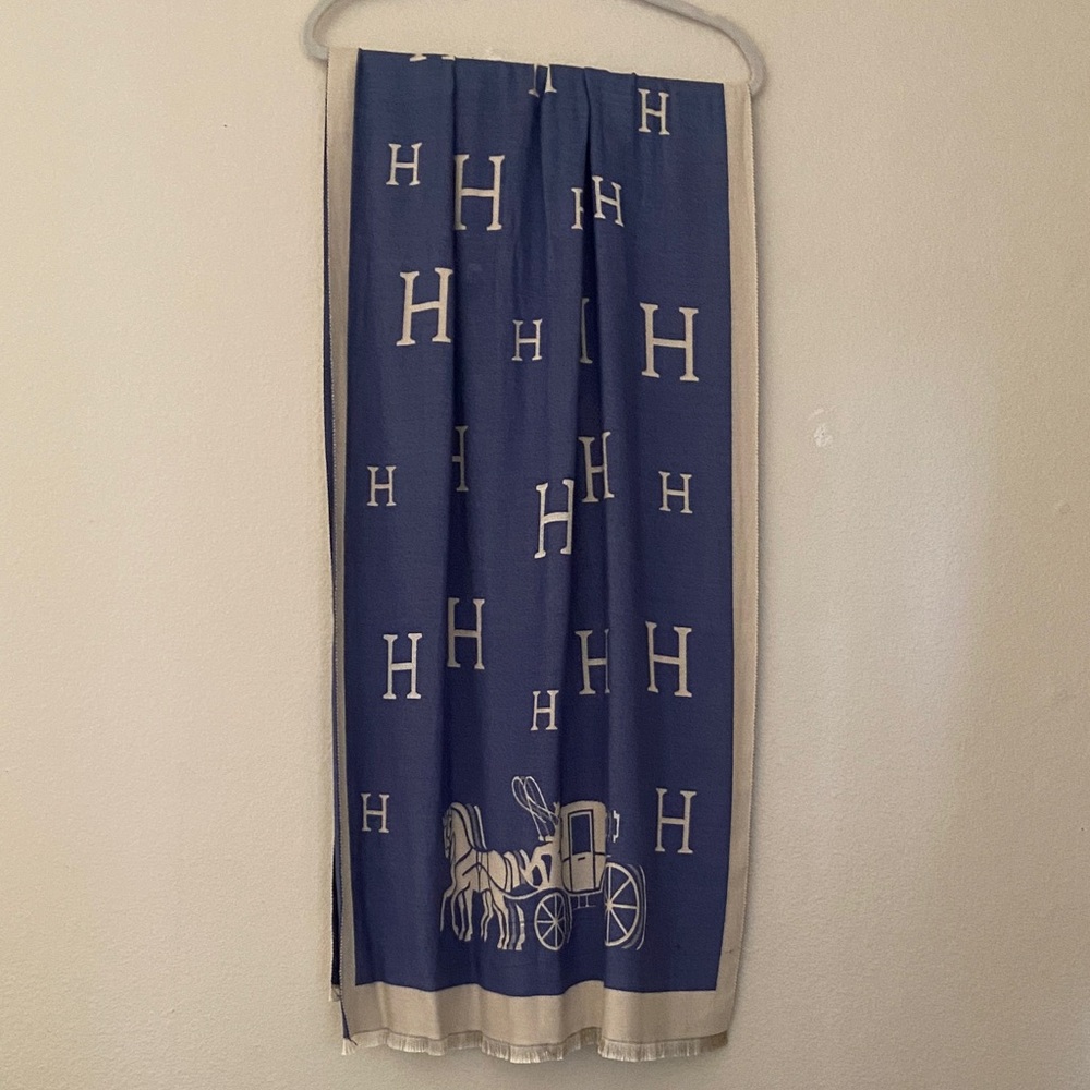 Hakoba Shawl Luxury Chariot Reversible Scarf Wrap